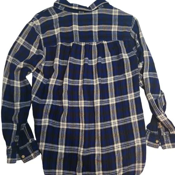 American Eagle Boyfriend Fit Flannel - Size Large - 3/4 Button Up - Picture 5 of 5